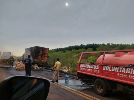 Dos muertos tras choque frontal en una ruta de Corrientes